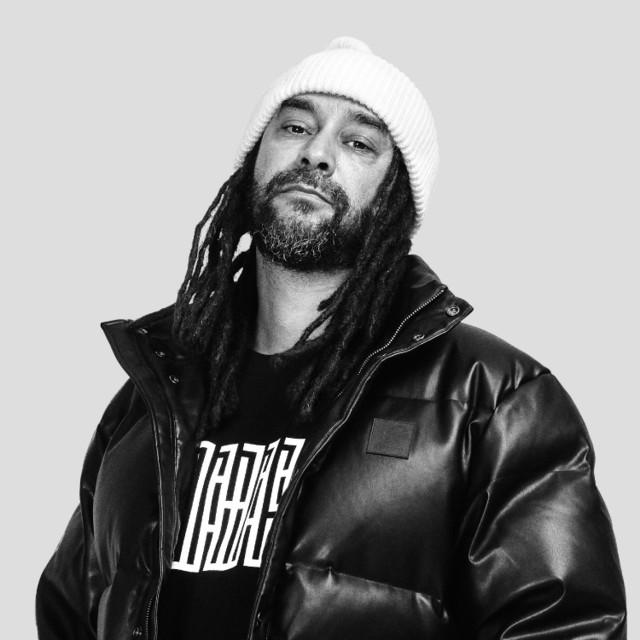 One More Night - Phil Collins Tribute